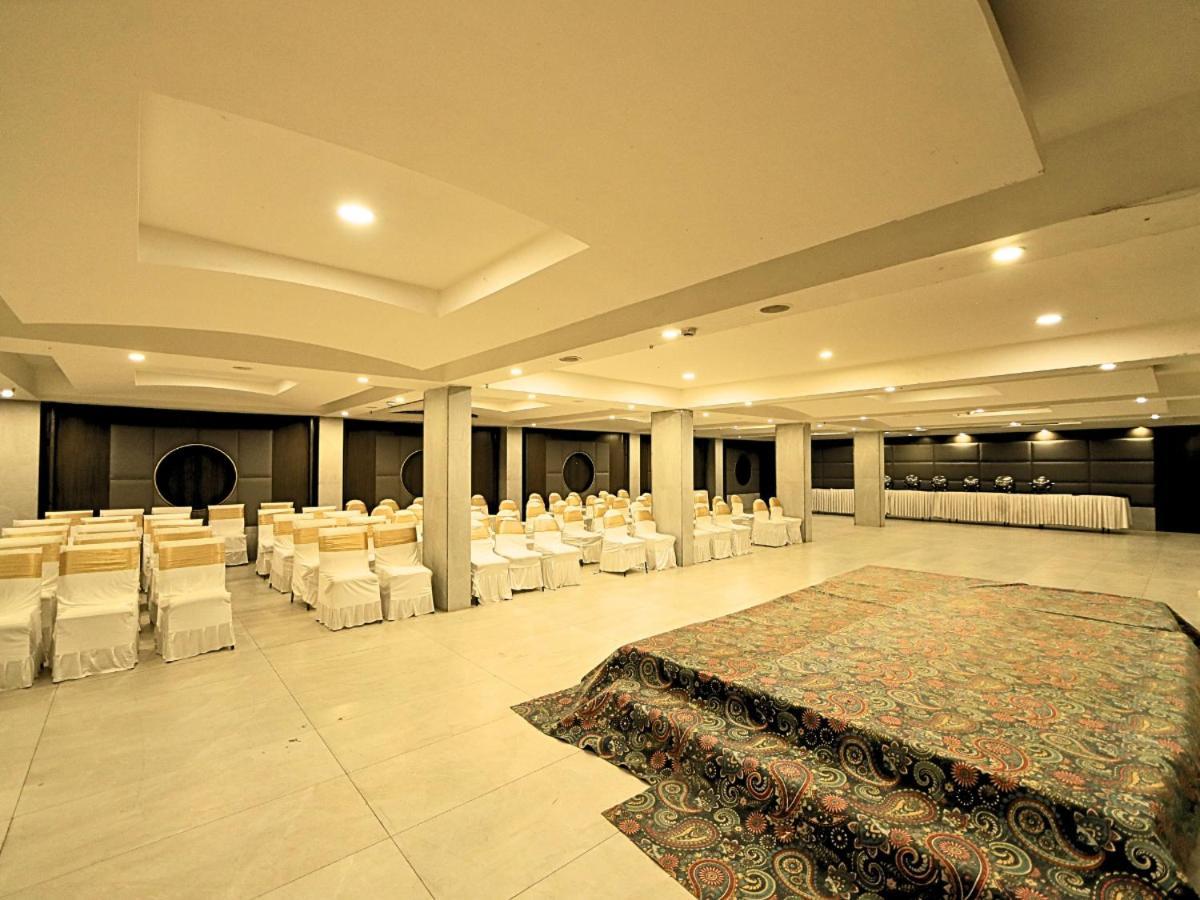 D R Utthama Nellore - Am Hotel Kollection Exterior foto