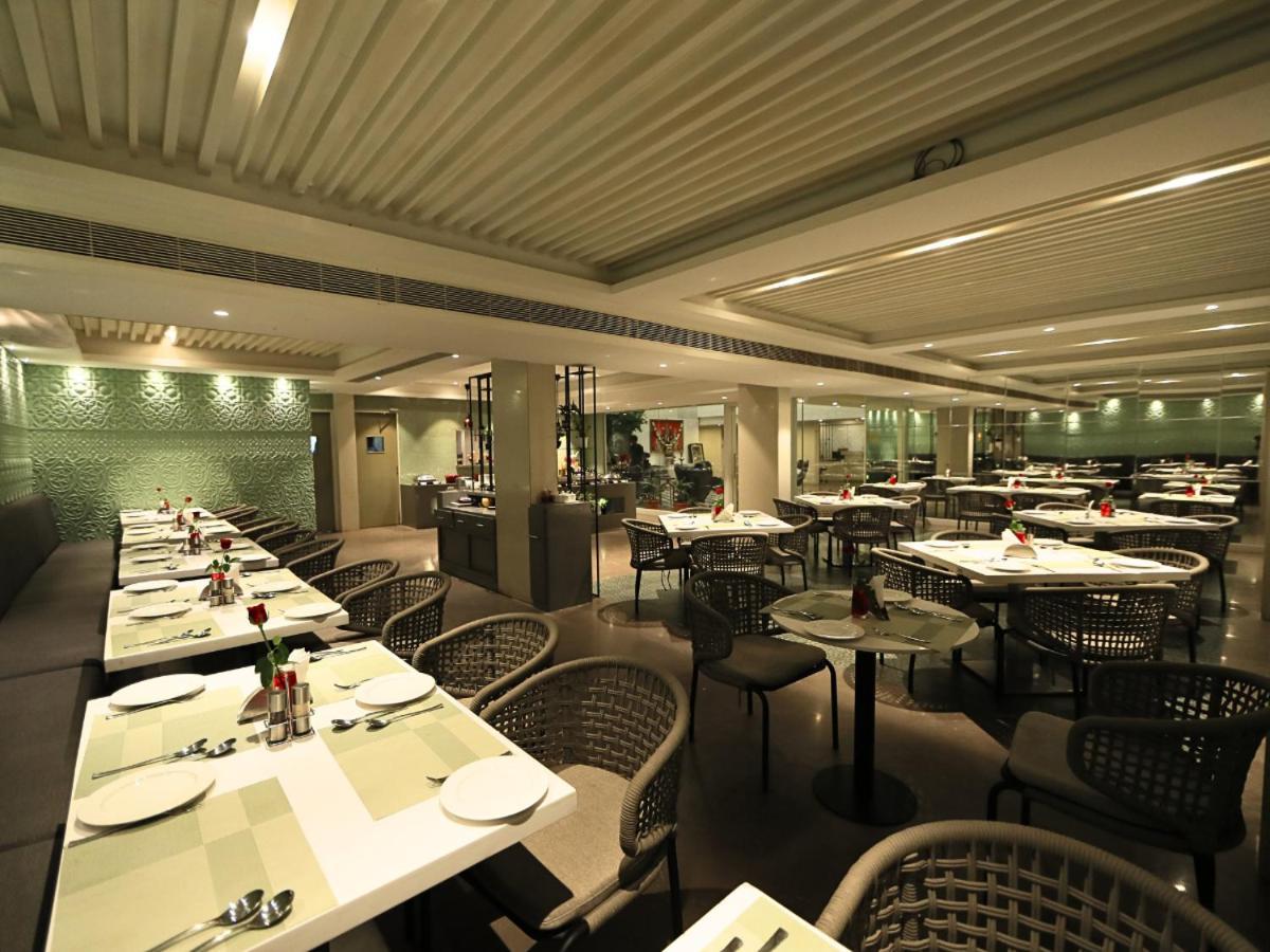 D R Utthama Nellore - Am Hotel Kollection Exterior foto